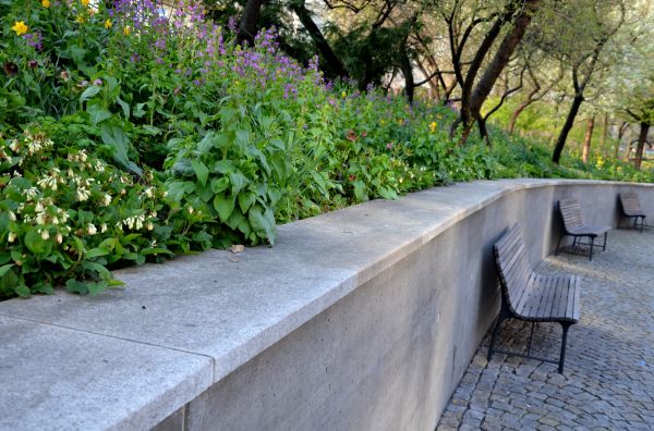 Concrete Retaining Wall Service in Falls Church